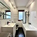 Appartamento Lubczykowa Dabrowa & Free Parking *