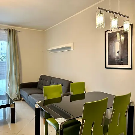 Lubczykowa Dabrowa & Free Parking Lägenhet *