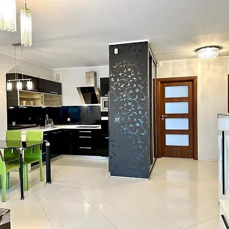 Lägenhet Lubczykowa Dabrowa & Free Parking Gdynia