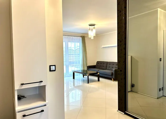 Lubczykowa Dabrowa & Free Parking