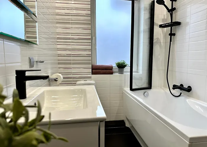 Lubczykowa Dabrowa & Free Parking Gdynia