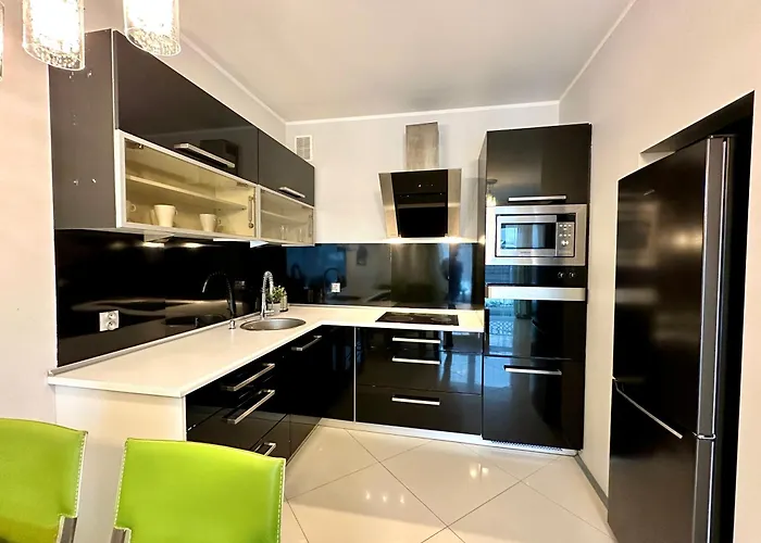 Lubczykowa Dabrowa & Free Parking *